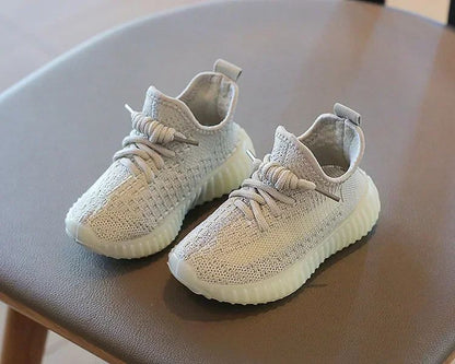 Baby Shoes Kids Sneakers Spring Summer Sandals Fluorescent Sole Sports Tennis Running Casual Flats Breathable Boys Girls Shoes