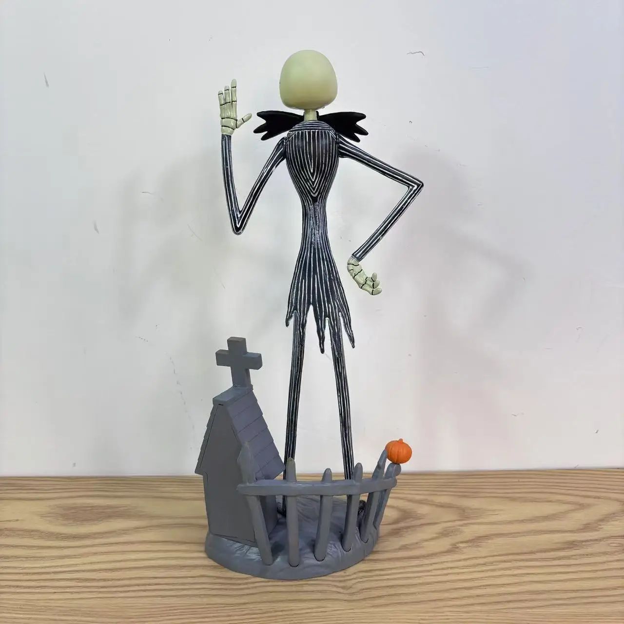 Disney The Nightmare Before Christmas Anime Figure Jack Skellington Model Desktop ornaments Halloween Room Decoration Toy Gifts
