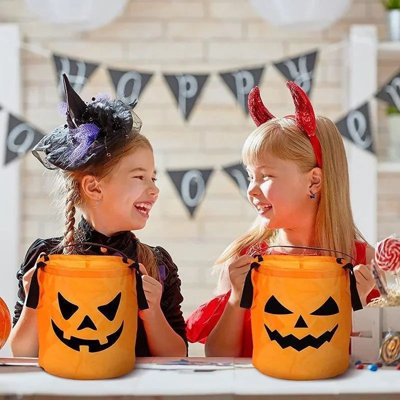 Halloween LED Light Trick or Treat Bucket  1 Pcs Collapsible Pumpkin Candy Bag Basket for Halloween Thanksgiving Party Kids Gift