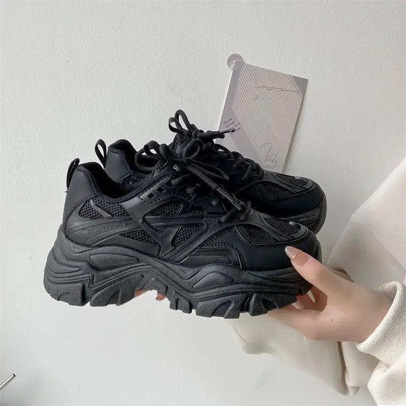 Novos Sapatos Esportivos de Plataforma para Mulheres 2024 Mulheres primavera outono Tênis Casuais Robustos Pretos Sapatos de Plataforma em Malha e Couro para Mulheres