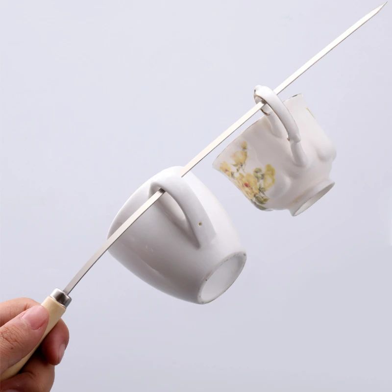 New Wooden handle anti-scalding barbecue skewers can be reused 304 stainless steel metal barbecue skewers wide skewers