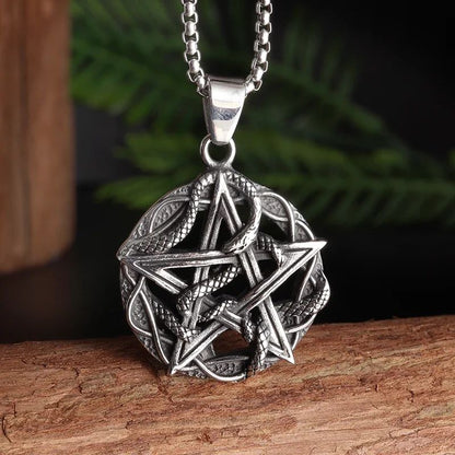 Colar de Pingente de Caveira Demoníaca Enrolada de Cobra Gótica Vintage para Homens Meninos Festa de Rock Halloween Joia de Presente