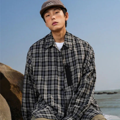 Autumn Y2K Vintage Plaid Shirts For Men Long Sleeve Button Up Blouse Korean Fashion Zip Pocket Cargo Shirt Streetwear Clothes