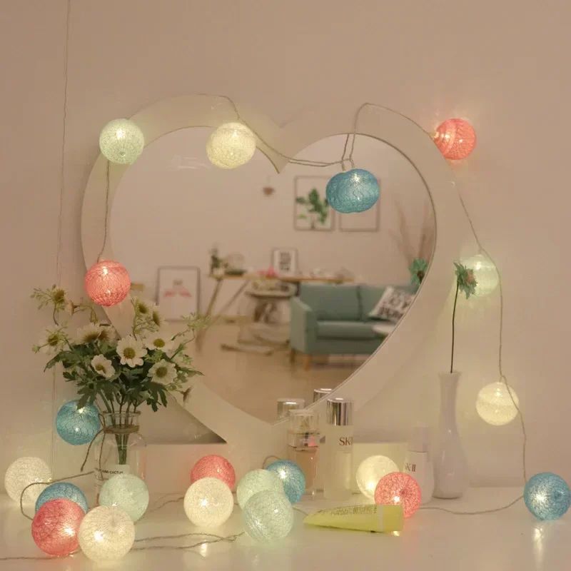 10/20LED Cotton Balls String Lights Battery Powered Fairy Garland Lighting Strings Holiday Wedding Party Decoration Birthday