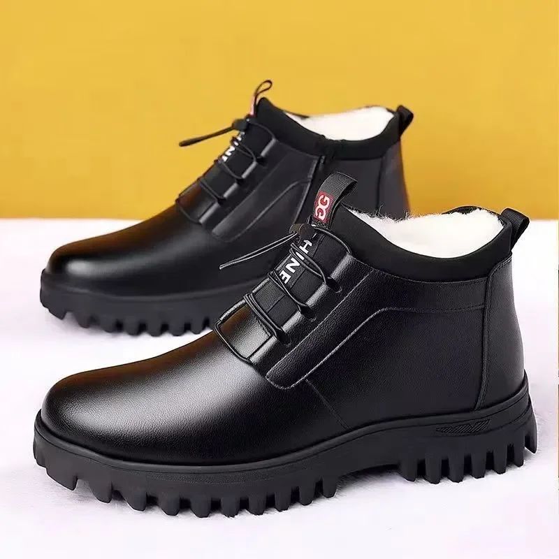 Sapatos Masculinos de Couro de Inverno Nova Moda Pelúcia Quente Confortável Antiderrapante Sapatos de Algodão de Negócios Botas de Neve Casuais ao Ar Livre Férias