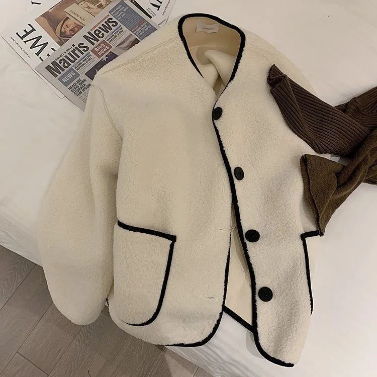 Korean Style Short Lamb Fur Jacket Women's Crew Neck Lazy Style Outerwear Autumn Winter New Arrival Soft Cozy round Neck Top