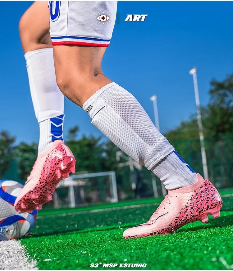 New Men Women Professional Football Boots Cleats Grass Training Match Sport Soccer Shoes FG/TF Ultra-light Non-slip Unisex
