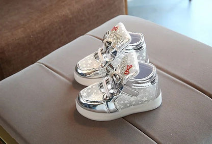 Children's Led Sneakers Girls Cute Glowing Princess Shoes Toddler Luminous Non-slip Footwear Kids Soft Bottom Lighted Sneakers