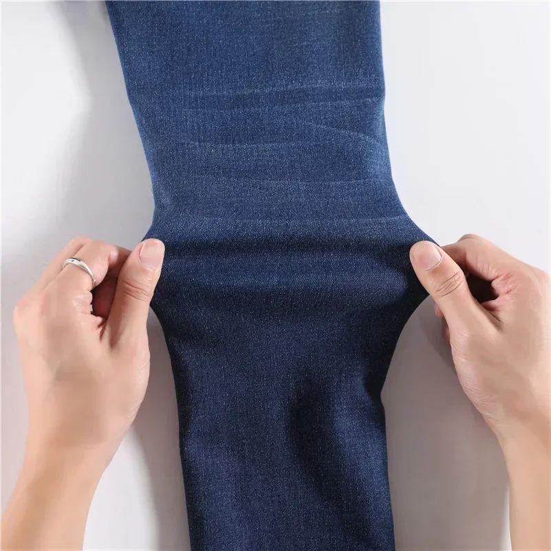 Winter Women Chic Fleece Thermal High Waist Jeans Lady Snow Warm Plush Denim Pants Girls Classic Fashion Straight Leg Trousers