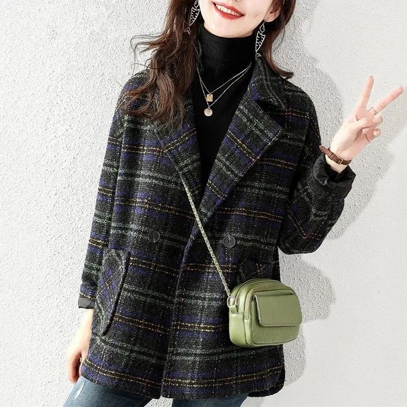2024 New Style Women's Plaid Suit Woolen Jacket Loose Fit Vintage Checked Woolen Coat Medium Length Korean Version