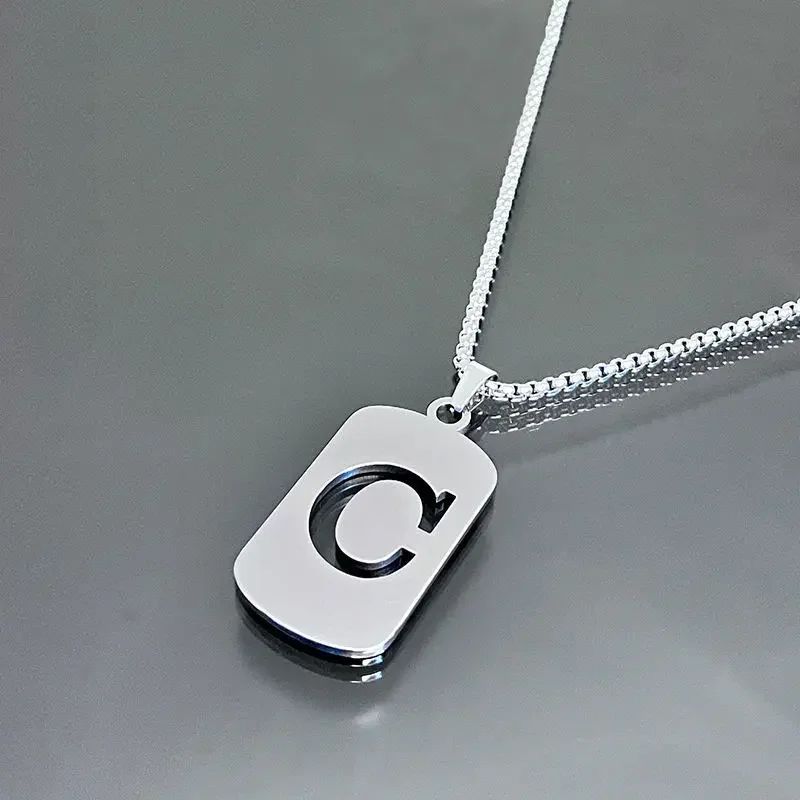 Colares de pingente de aço inoxidável com letra inicial A-Z da moda punk para homens e mulheres, atacado, joias, colar, joias góticas