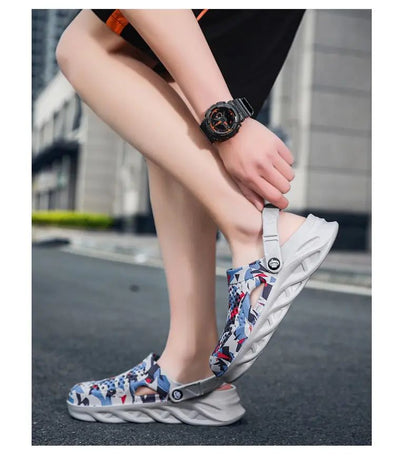 Flat Sandals Men Shoes EVA Slippers Garden Platform Sandals Man Summer Sandals New Male Sneakers Outdoor Home Clogs