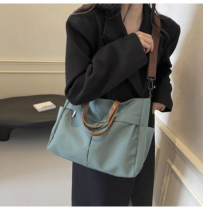 Designer Women's Tote Bag Spacious Nylon Handbag Multiple Pocket Large Capacity Commuting Shoulder Bag Lightweight Shopping