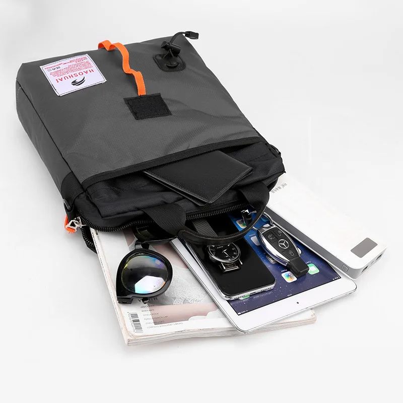 2024 New Shoulder Messenger Bag Casual Men's Bag Portable Briefcase Nylon Waterproof Outdoor Bag Man Messenger Trend Handbags