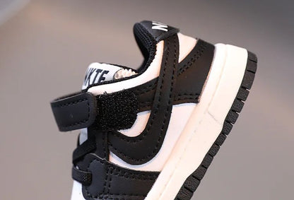 Fashion Little White Shoes Light Casual Shoes Baby Rubber Sole Anti Slip Shoes Sneakers Running Shoes Student Shoes Boys Girls