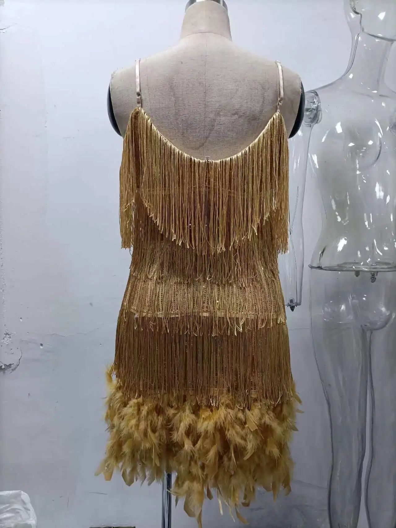 2024 Summer New Fashionable Framed Sequins Feather Patchwork Dress Colorful Amazon Direct Sales Women's Sleeveless Dress