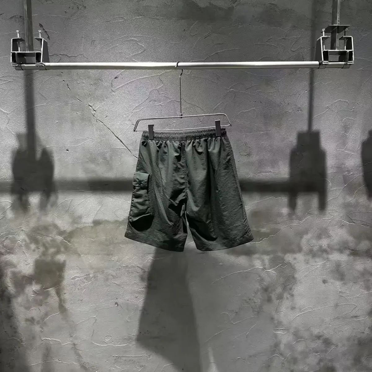 New CP Summer Youth Casual Sports Loose Beach Pants Nylon Shorts Quick drying 5-point Pants Trendy Brand Men's Fashion