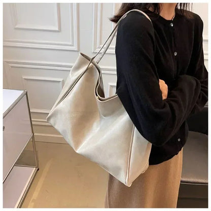 Large women's bag Fashion Underarm Pouch Large Capacity Soft Pu Leather Shoulder Bag Retro Crossbody Bag Casual Portable Bucket