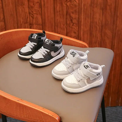 2025 New Children's Mid-Top Sneakers kids Sneakers Boys Girls Casual soft-soled shoes are stylish and comfortable