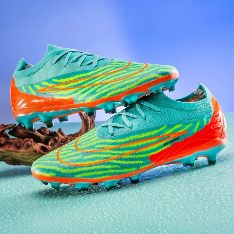 Men's Soccer Shoes FG Anti-Slip Professional Training Shoes New Football Boots Outdoor Cleats Sports Shoes