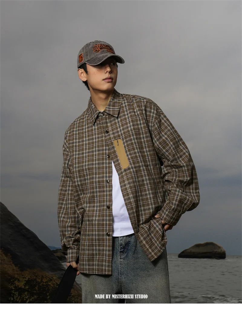 Autumn Y2K Vintage Plaid Shirts For Men Long Sleeve Button Up Blouse Korean Fashion Zip Pocket Cargo Shirt Streetwear Clothes