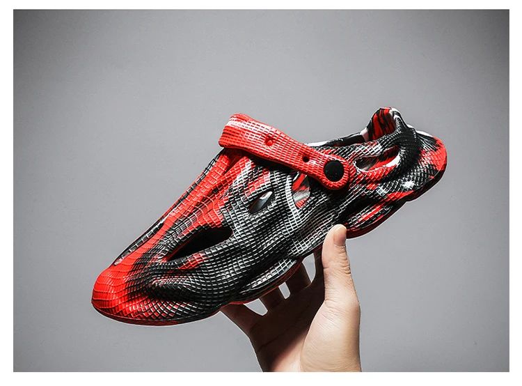 Novelty Hot Sale Garden Shoes for Women Mens Sandals EVA Lightweight Beach Clogs Summer Beach Zapatos Hombre for Men and Women