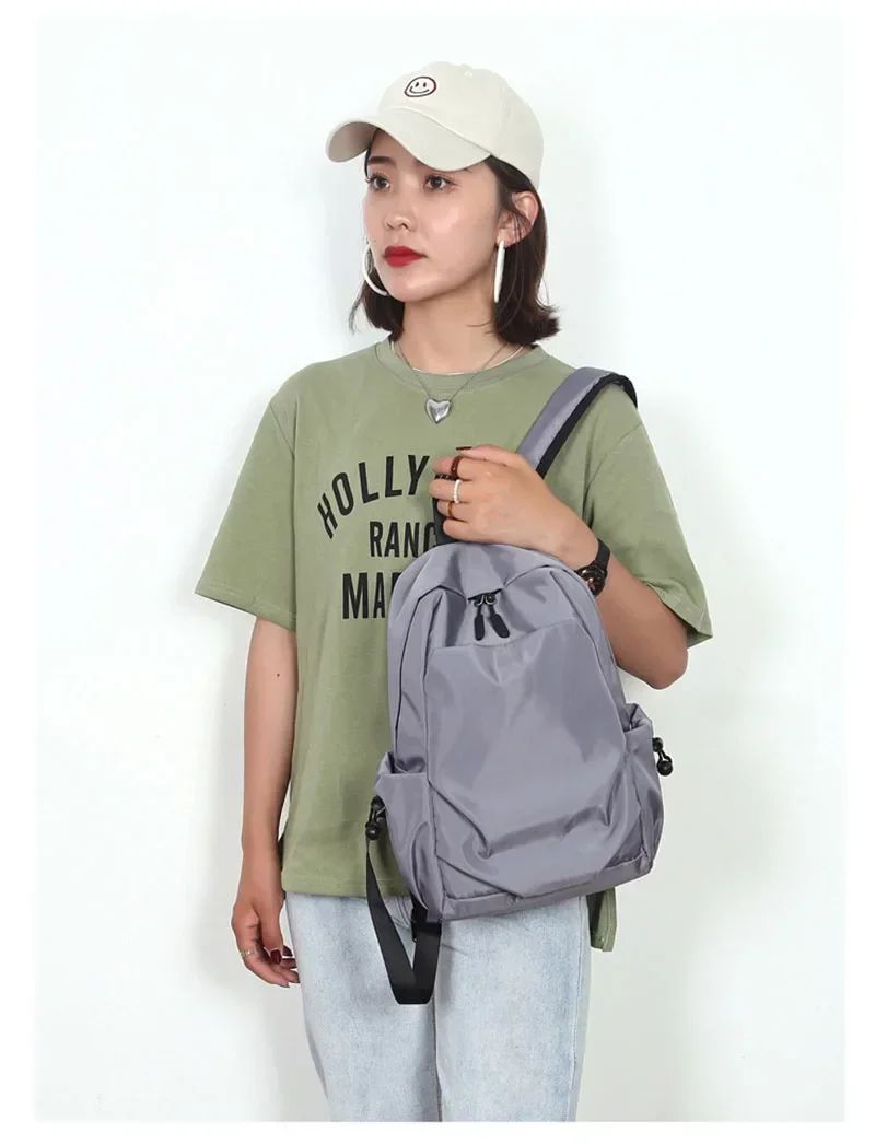 Mochilas Pequenas Masculinas Mini Nylon Leve Impermeável Bolsa Escolar Feminina Moda Bolsa de Ombro Transversal Daypack para Esportes ao Ar Livre