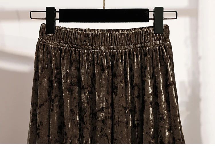 Autumn Winter Girls New A-line Velvet Skirt 2025 Plus Size Gold Velvet Half Pleated Skirt Solid Versatile High Waist Mid Skirt