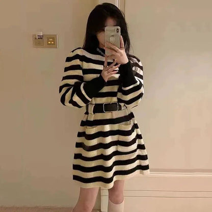 Autumn Winter Striped Knitted Dress Women Korean Fashion Double Pockets Short Dresses Ladies Casual Loose Long Sleeve Knit Dress