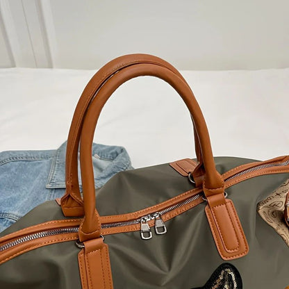 Large Capacity Travel Bag with Bear & Cat Design - Durable Oxford Fabric, Hand Washable, Ideal for Students, Fitness, Yoga