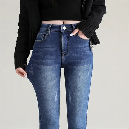 Winter Women Chic Fleece Thermal High Waist Jeans Lady Snow Warm Plush Denim Pants Girls Classic Fashion Straight Leg Trousers
