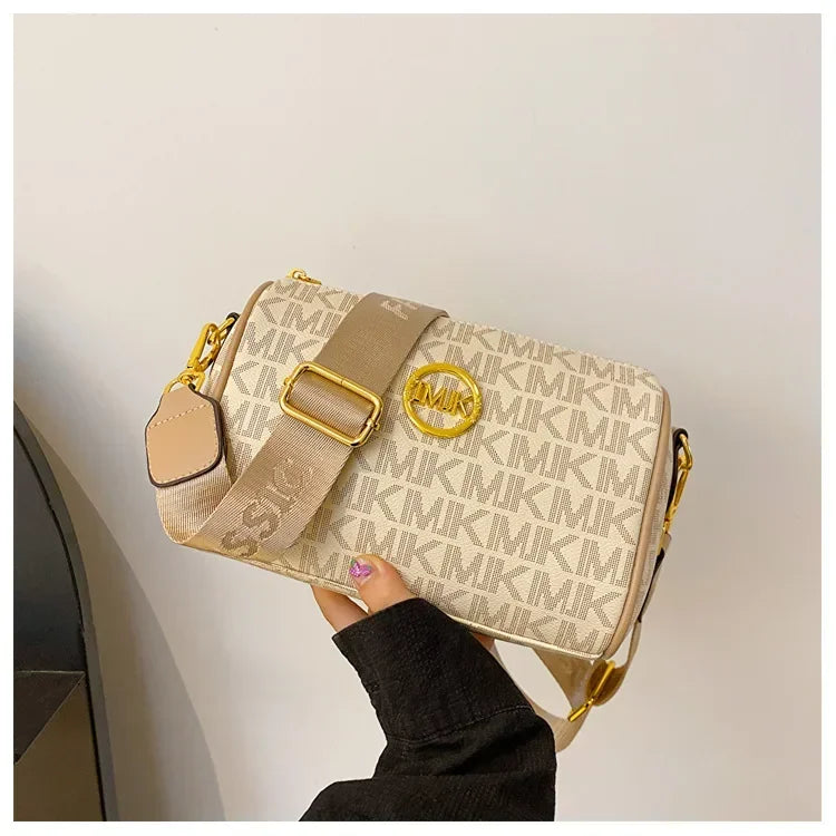 IMJK 22*14*11cm Women Shoulder Luxury Bags Designer Crossbody Chest Purses Handbag Women Clutch Travel tote Bag