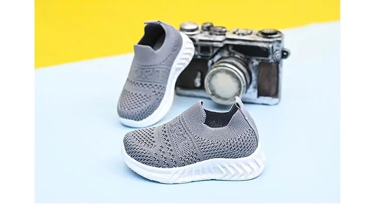 Baby Sneakers 2025 Fashion Children Flat Shoes Infant Kids Baby Girls Boys Solid Stretch Mesh Sport Running Sneakers Shoes