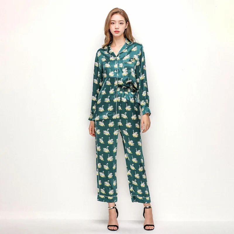 Printed Pure Silk Long Sleeve Pajamas Button Down 100% Mulberry Silk Pijamas Suit Women's Homewear Sleepwear 2 Piece Pajama Set