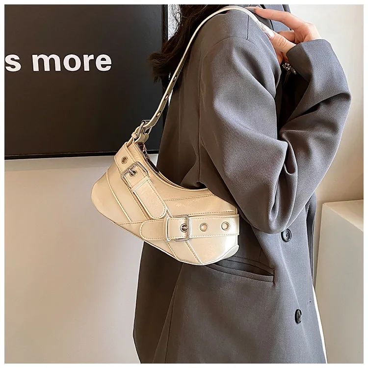 Red Vintage Shoulder Bag Y2K Belt Design PU Leather Underarm Bags for Women Trend Hot Cool Girl Crossbody Bag Punk Style Handbag