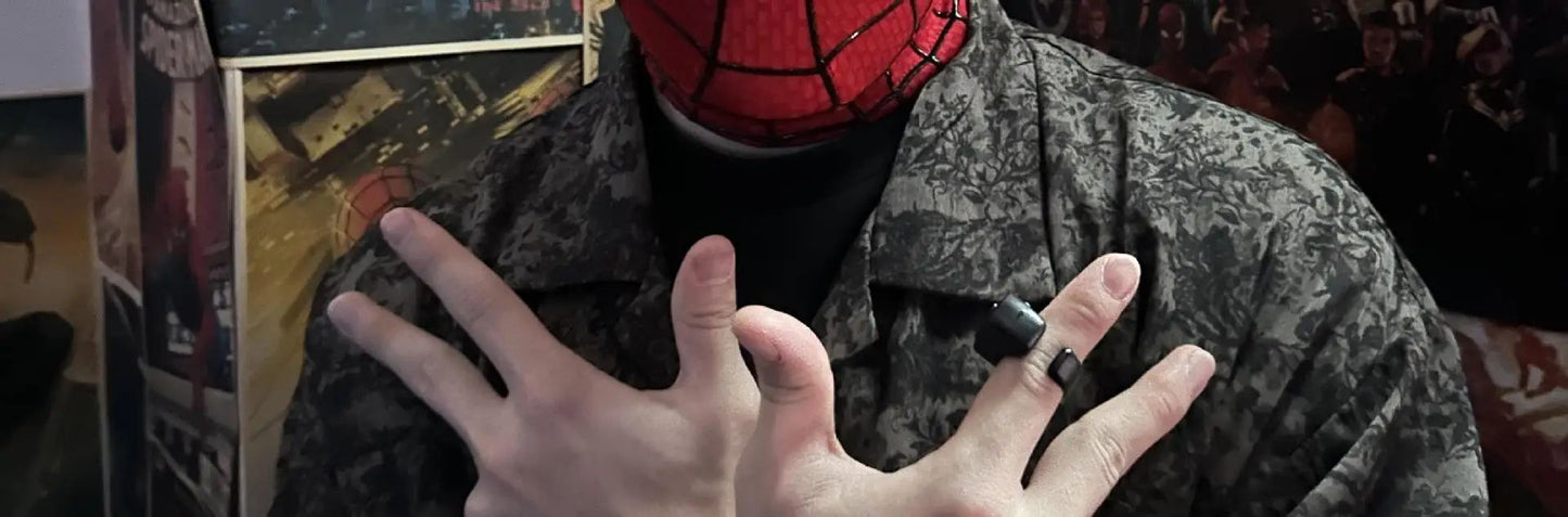 Homem-Aranha Cosplay Máscara Eletrônica de Olhos Móveis Homem-Aranha 1:1 Brinquedos com Controle Remoto para Adultos e Crianças de Presente