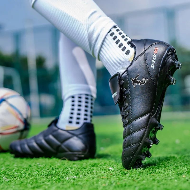 New Men Professional Football Boots Unisex Hot Sale Cleats Soccer Shoes Futsal Women Ultralight High-quality TF/FG Sneakers