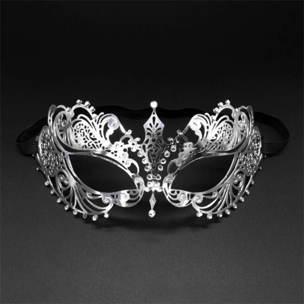 Black Gold Skull Metal Mask Halloween Rhinestone Half Face Venetian Masquerade Men White Women Skull Party Mask