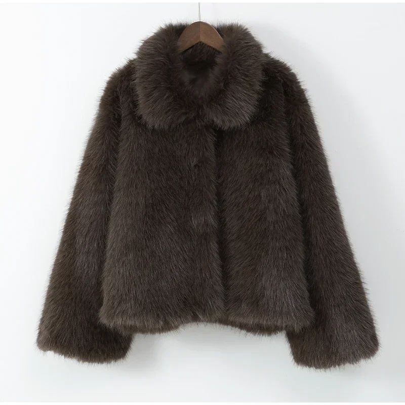 Lady Faux Fur Short Coat Women Lapel Hidden Button Full Sleeve Loose Warm Outwear 2025 New Winter Office Commute Overcoat New