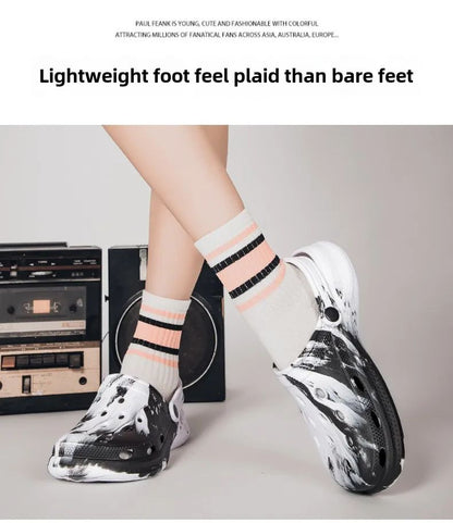 Summer Couple Clog Shoes Fashion Sandals Waterproof Slippers Men Shoes Outdoor Soft Sole Shoes Clogs EVA Beach Home Slipper