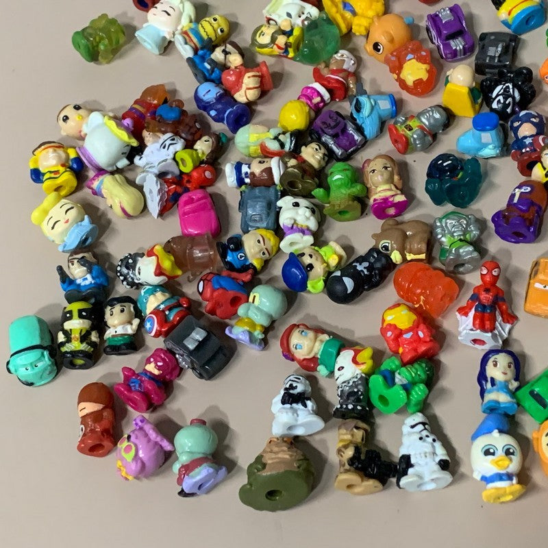Escolha aleatória 10/25/50pçs Squinkies Mini Bonecos de Borracha Marvel Universe Super-Heróis DC Comics Princesas Disney Pixar Mini Brinquedos