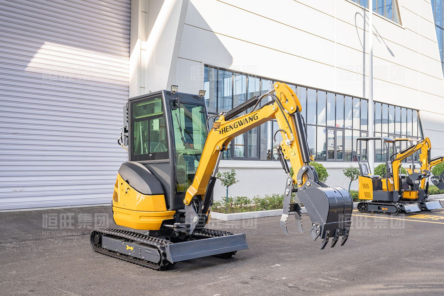 Ar Condicionado Cabine Escavadeira Mini de Esteira 2,5 Toneladas Trator Agrícola a Diesel Mini Escavadeira Hidráulica Máquinas de Construção
