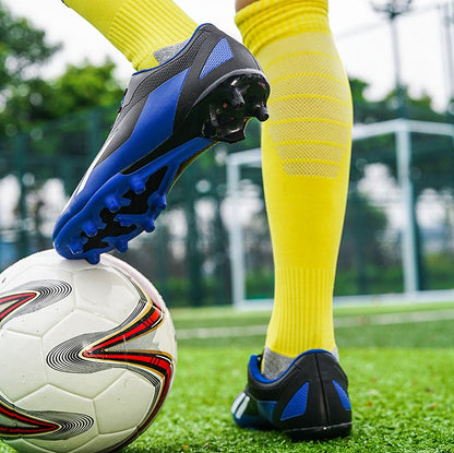 Men High Quality Football Shoes Society Cleats Fast Soccer Shoes Professional Indoor Football Field Boots TF/FG Grass Training