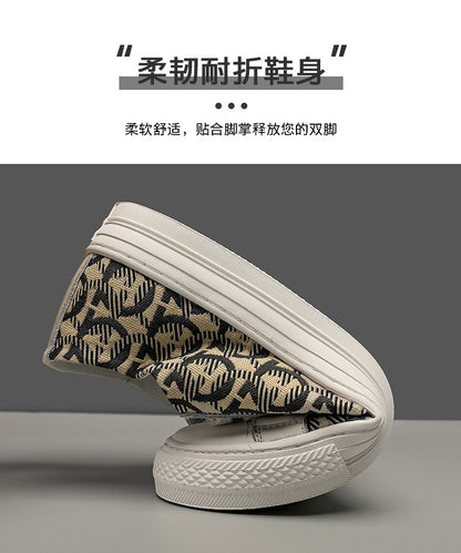 New Shoes for Men Genuine Leather Patchwork Casual Shoes Trend Flat Skateboard Shoes Youth Cool Lace-up Sneakers