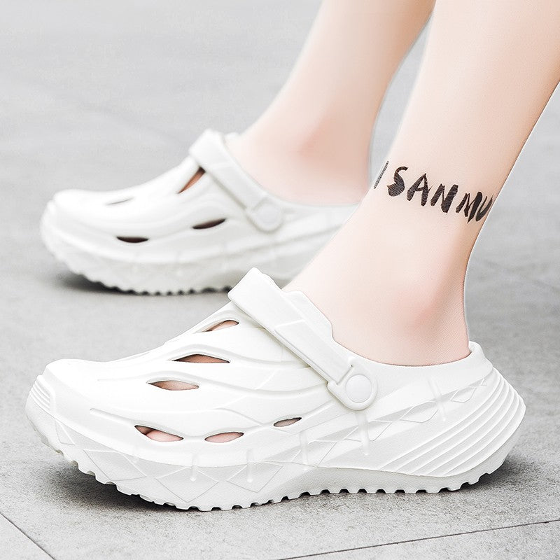 Men's summer casual anti-slip and wear-resistant hollow thick-soled flip-flops with a feeling of stepping on feces, EVA croats