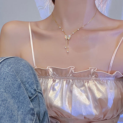 Colares com Pingente em Forma de Coração e Asas de Anjo Cor Prata Zircônia Cúbica 5A Estilo Minimalista Corrente na Clavícula Joias Femininas e para Meninas