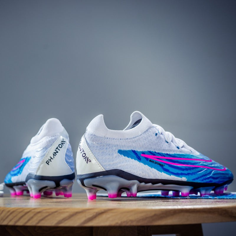 High Quality Ultralight Men ‘s Soccer Shoes Non-Slip Turf Soccer Cleats Kids TF/FG Training Football Boots Chuteira Campo