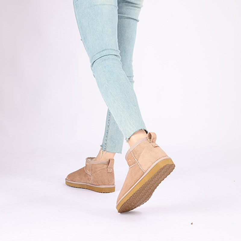 Comwarm Winter Fuzzy Snow Boots Women Fashion Brand Plush Short Ankle Boots Indoor Cotton Women Shoes Fur Home Women Mini Boots