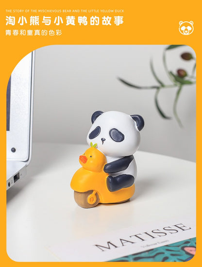 Estatuetas de panda de desenho animado para a mesa da sala de estar decorações fofas para casa artesanato em resina presentes criativos para alívio do estresse no escritório