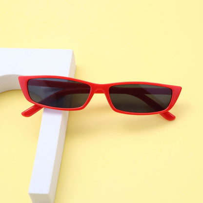 New Vintage Women Small Frame Sunglasses Small Oval Fashion Glasses Women's Summer Outdoor Leisure Sun Glasses UV400 Eyewear